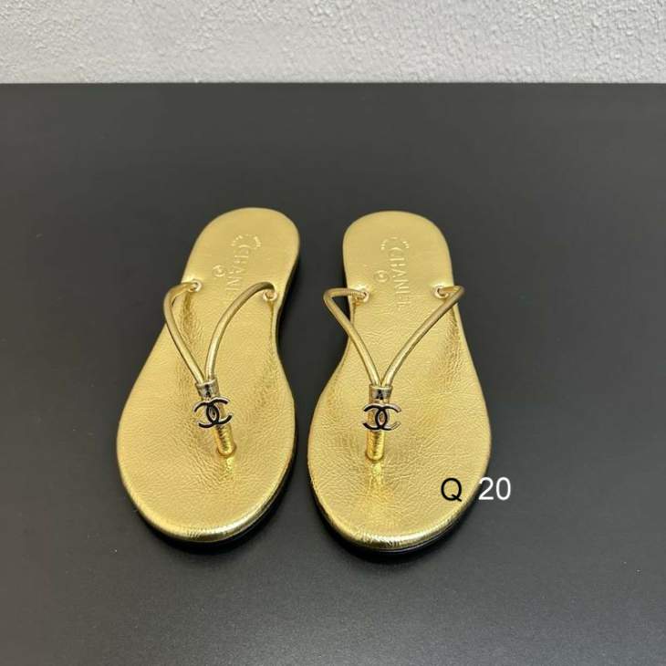 Picture of Chanel Slippers _SKUChanelsz35-40XX04123101